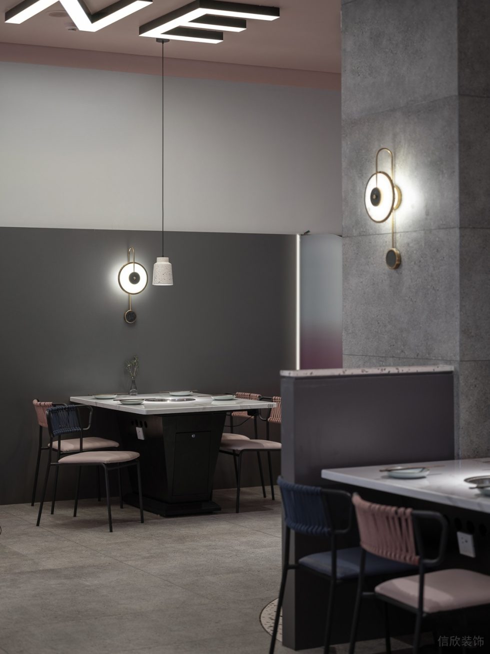 現(xiàn)代簡約風火鍋店點狀壁燈設(shè)計圖