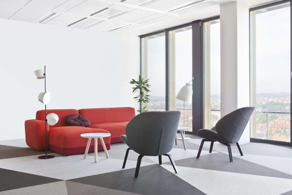 簡約混搭風(fēng)辦公室裝修設(shè)計(jì)灰白色會(huì)客區(qū)