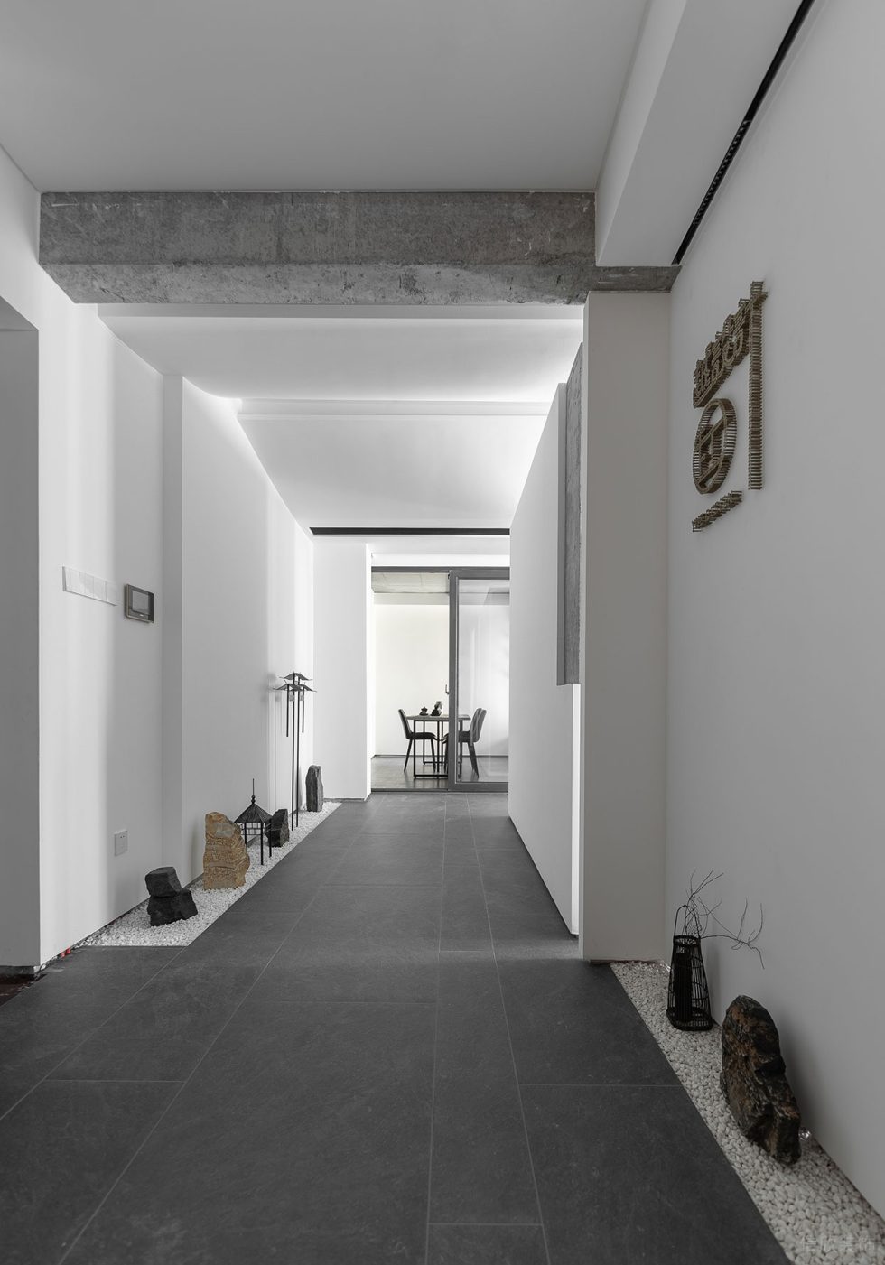 深圳龍華極簡(jiǎn)風(fēng)格工作室辦公空間裝修設(shè)計(jì) 入口走廊