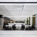 白木色簡約風辦公室裝修設(shè)計黑白色辦公大廳效果圖
