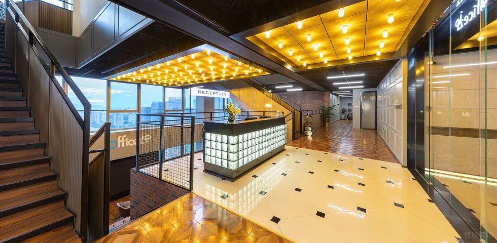 暖色現代風辦公室裝修設計黃色系前臺接待區 暖色現代風辦公室裝修設計黃色系前臺接待區