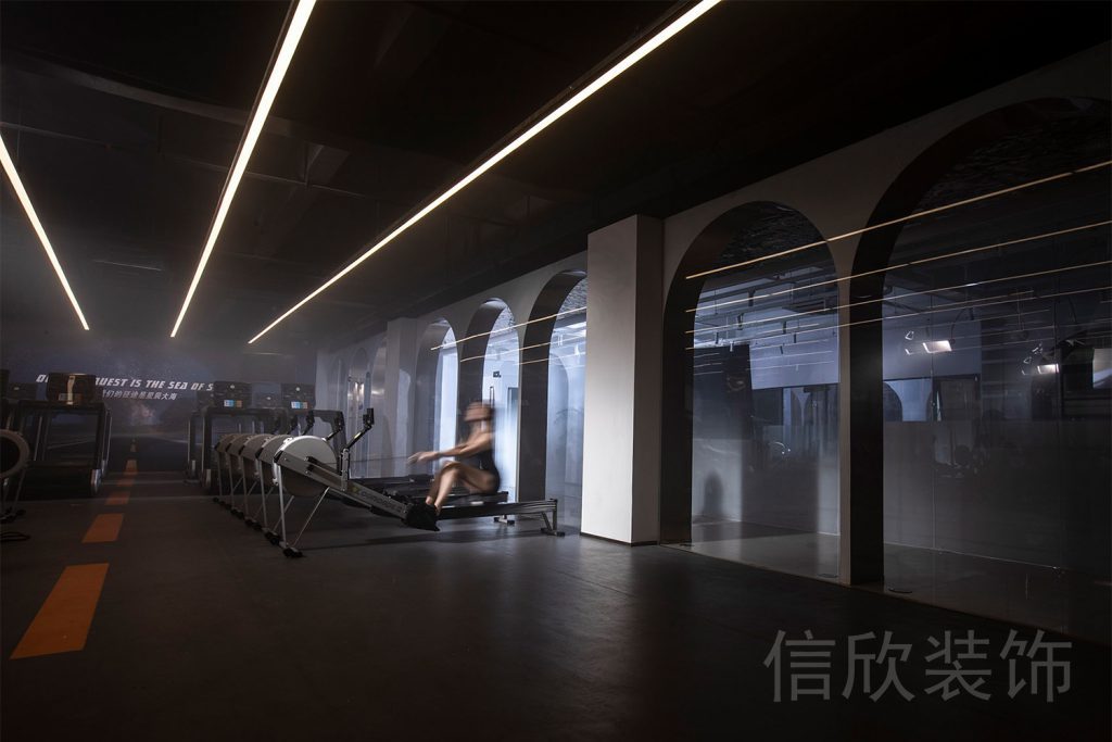 弧形門面健身房設(shè)計圖