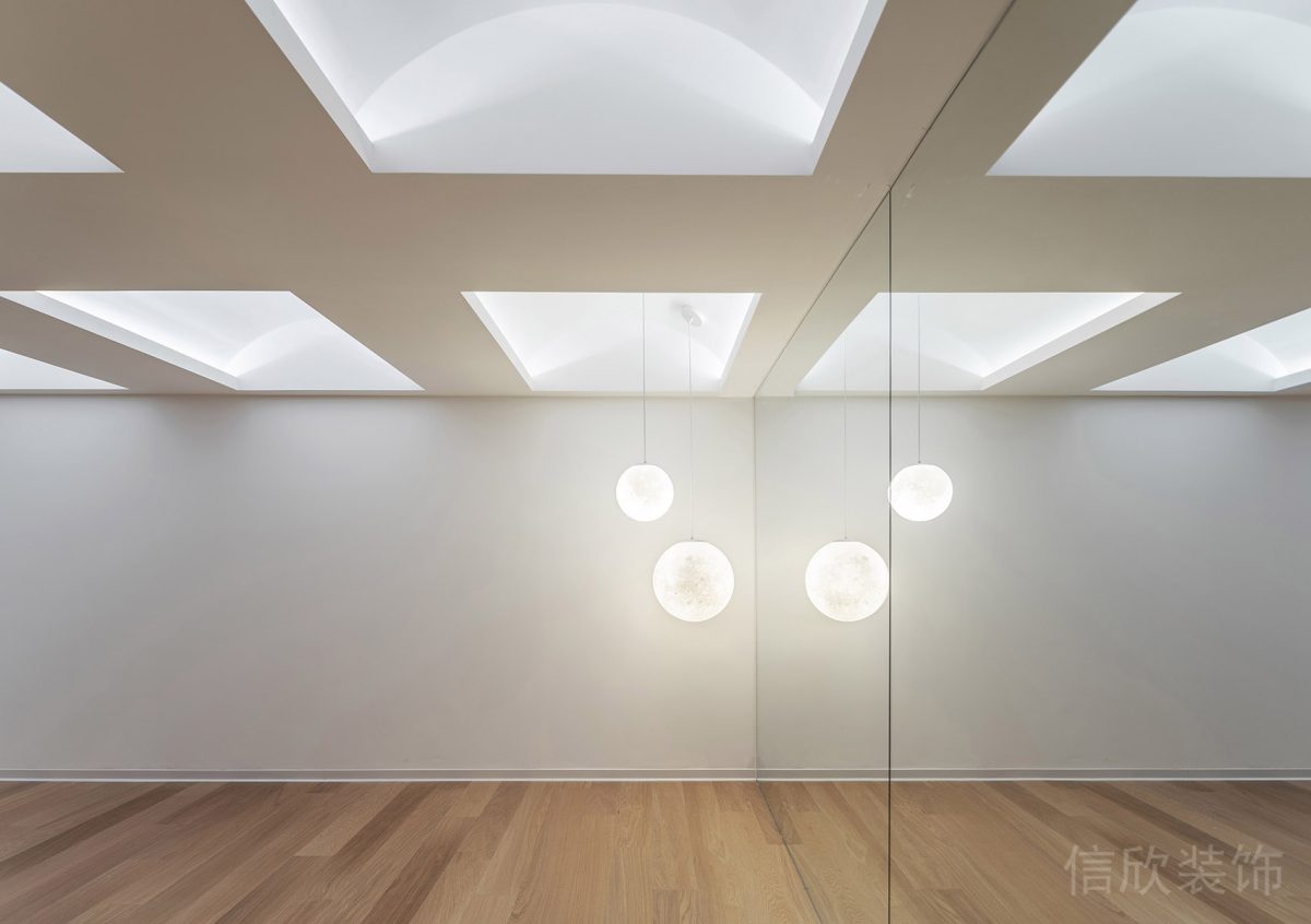 鏡面裝修設(shè)計鏤空天花設(shè)計瑜伽機構(gòu)設(shè)計圖