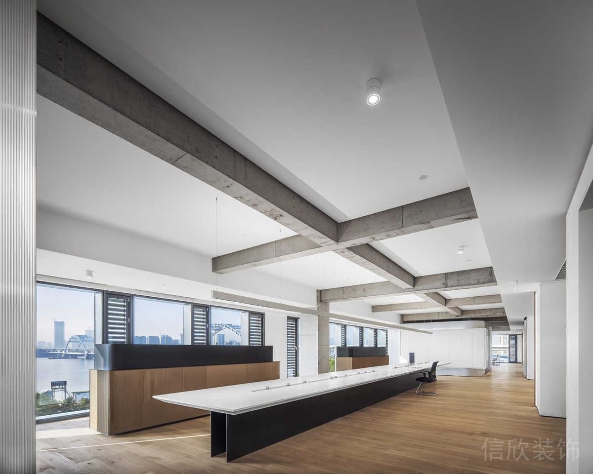 現(xiàn)代工業(yè)風(fēng)展廳空間會(huì)議辦公區(qū)裝修設(shè)計(jì)