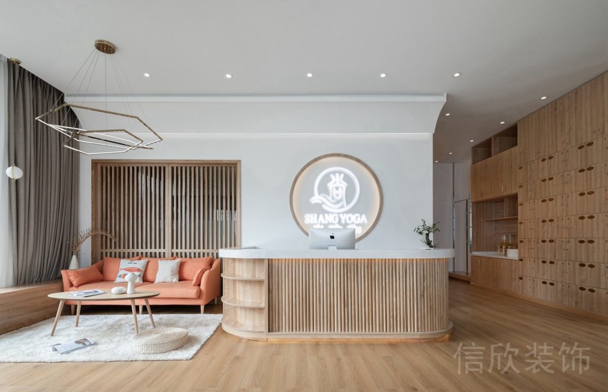 原木地板內(nèi)嵌式墻體置物柜半開(kāi)放式前臺(tái)效果圖