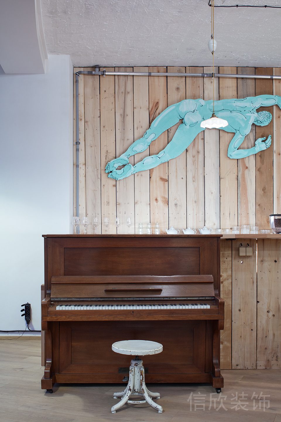 復古不銹鋼白色圓形小座椅設計復古原木風鋼琴裝修辦公室休息區(qū)設計圖