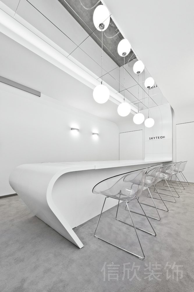 弧線工作桌定制未來科技感工作區(qū)域辦公室金屬設(shè)計(jì)圖