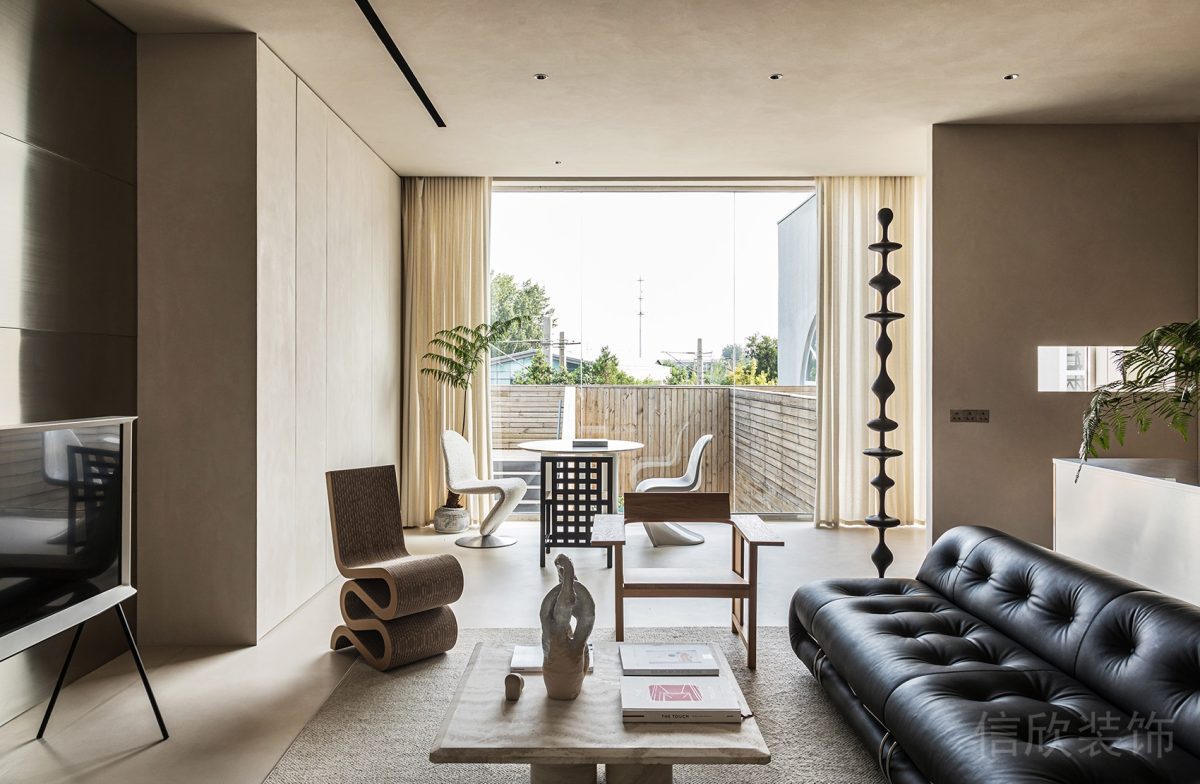 全落地式玻璃設(shè)計智能控制暖色調(diào)窗簾辦公室休息區(qū)裝修設(shè)計