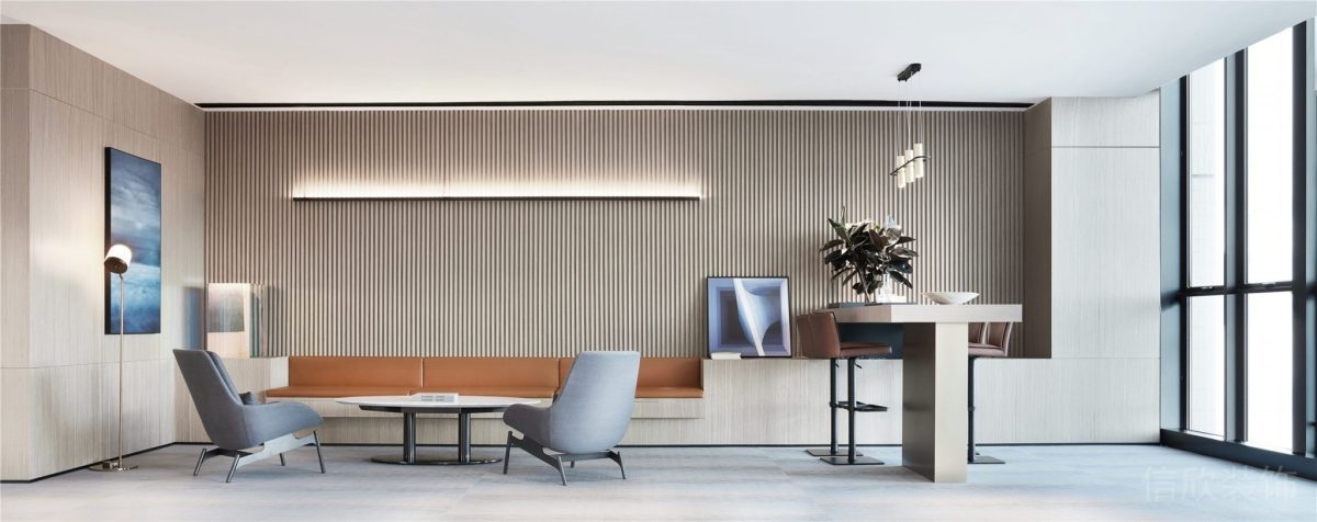 壁掛式燈帶設(shè)計皮革高腳椅裝修原木風(fēng)墻壁辦公室休息區(qū)效果圖
