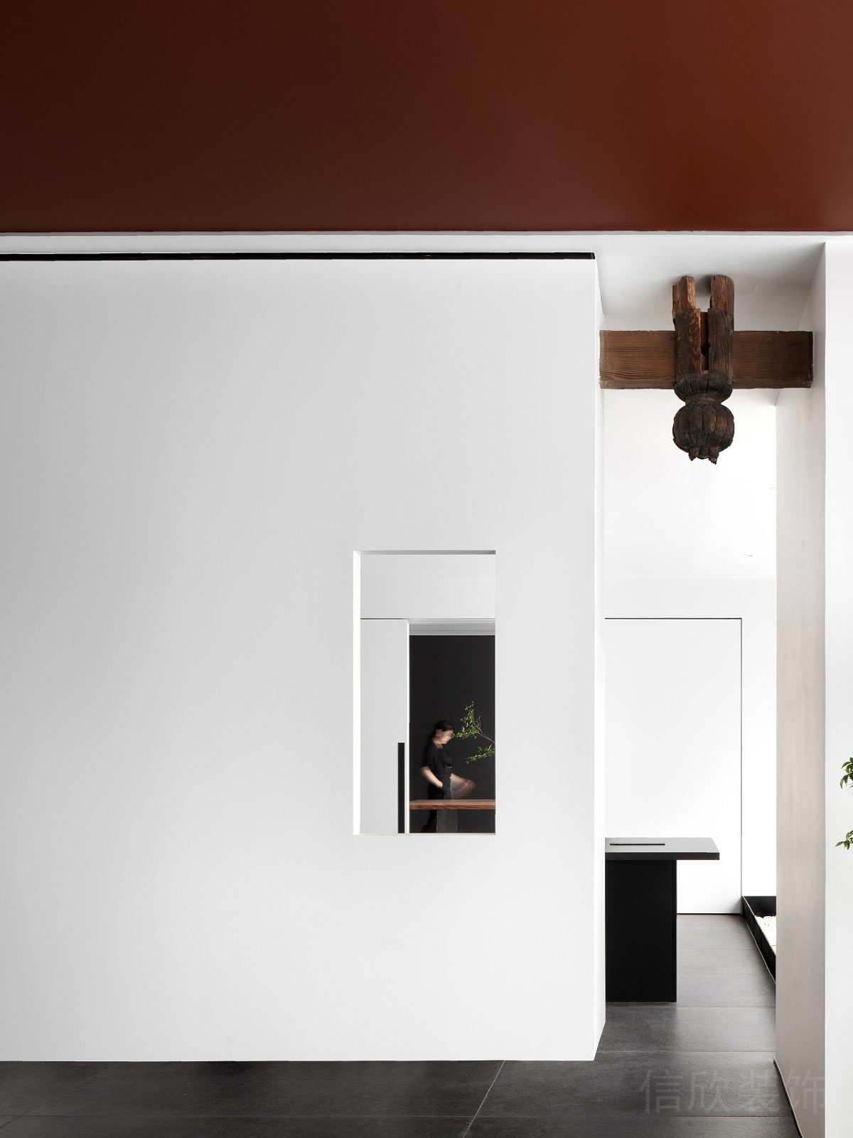 極簡風(fēng)辦公室裝修視覺設(shè)計藝術(shù)感石膏線墻體效果辦公室